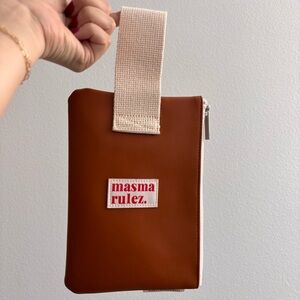 Masmarulez Clutch